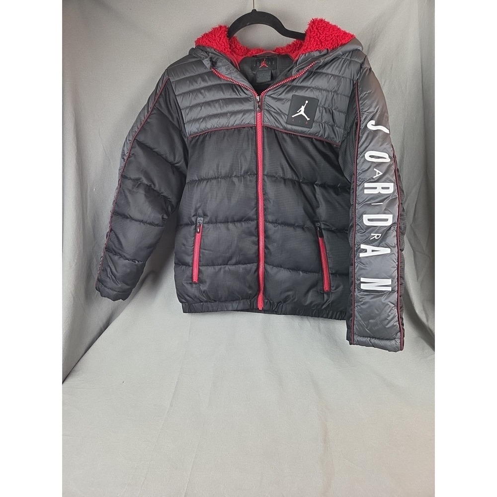 Air Jordan‎ Boy's Winter Coat Size L  12-13